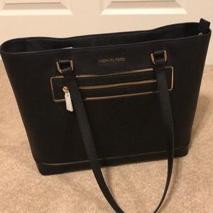 Michael Kors LG NS Tote Leather - never used
